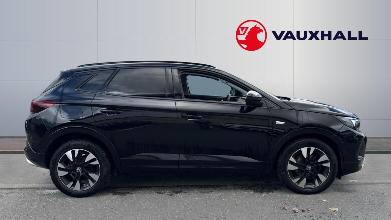 Vauxhall Grandland 1.2 Turbo Ultimate 5dr Petrol Hatchback